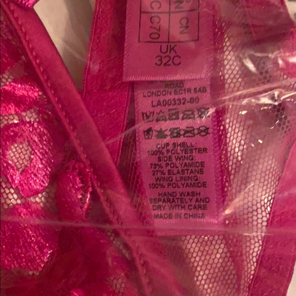 NWT L’Agent by AP Odessa Mesh Demi Bra, Cerise - Picture 12 of 12